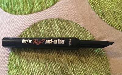 Eye makeup look using Benefit liner