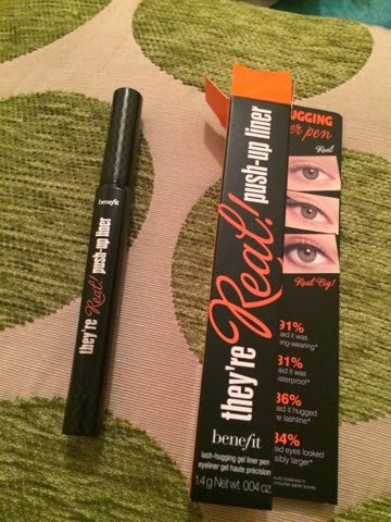 Benefit Push-Up Liner applicator tip