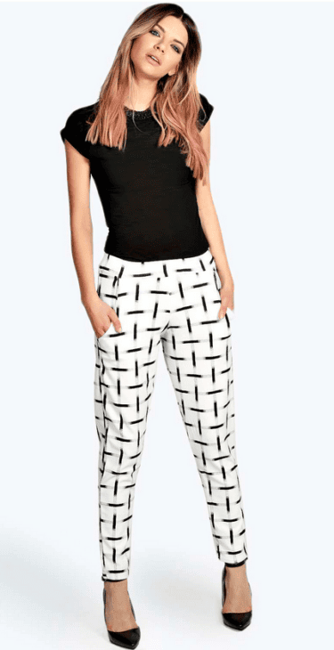 Boohoo Celia Crepe Mono Grid Check Tapered Trousers (£18.00)