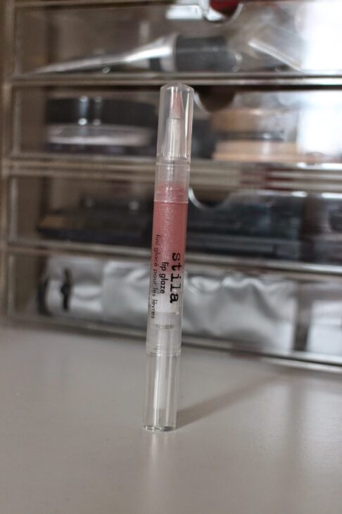Stila Lip Glaze click-pen applicator.