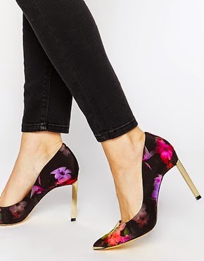 Ted Baker Adecyn cascading floral pointed court heels